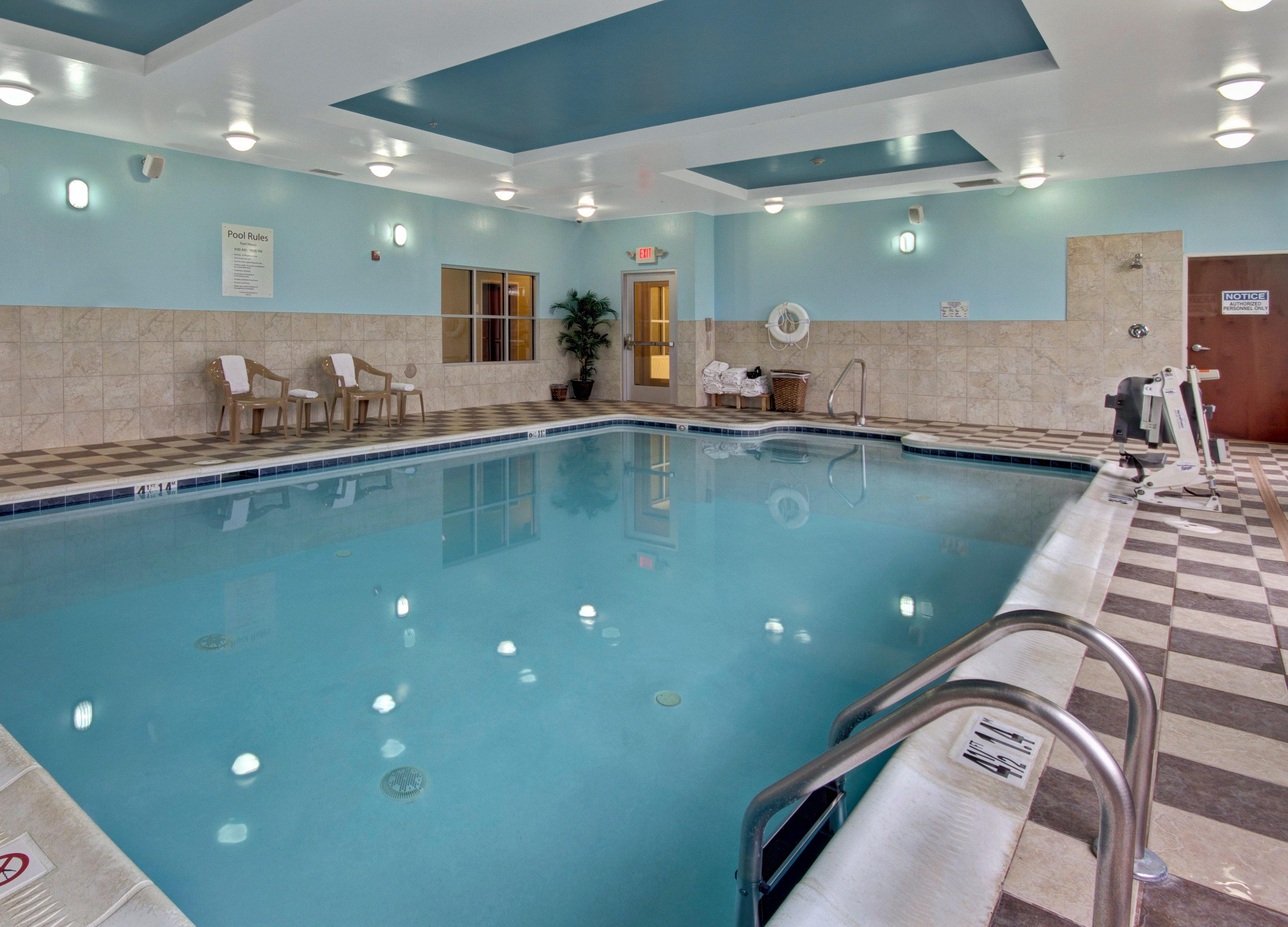 Holiday Inn Christiansburg Blacksburg By Ihg Zewnętrze zdjęcie