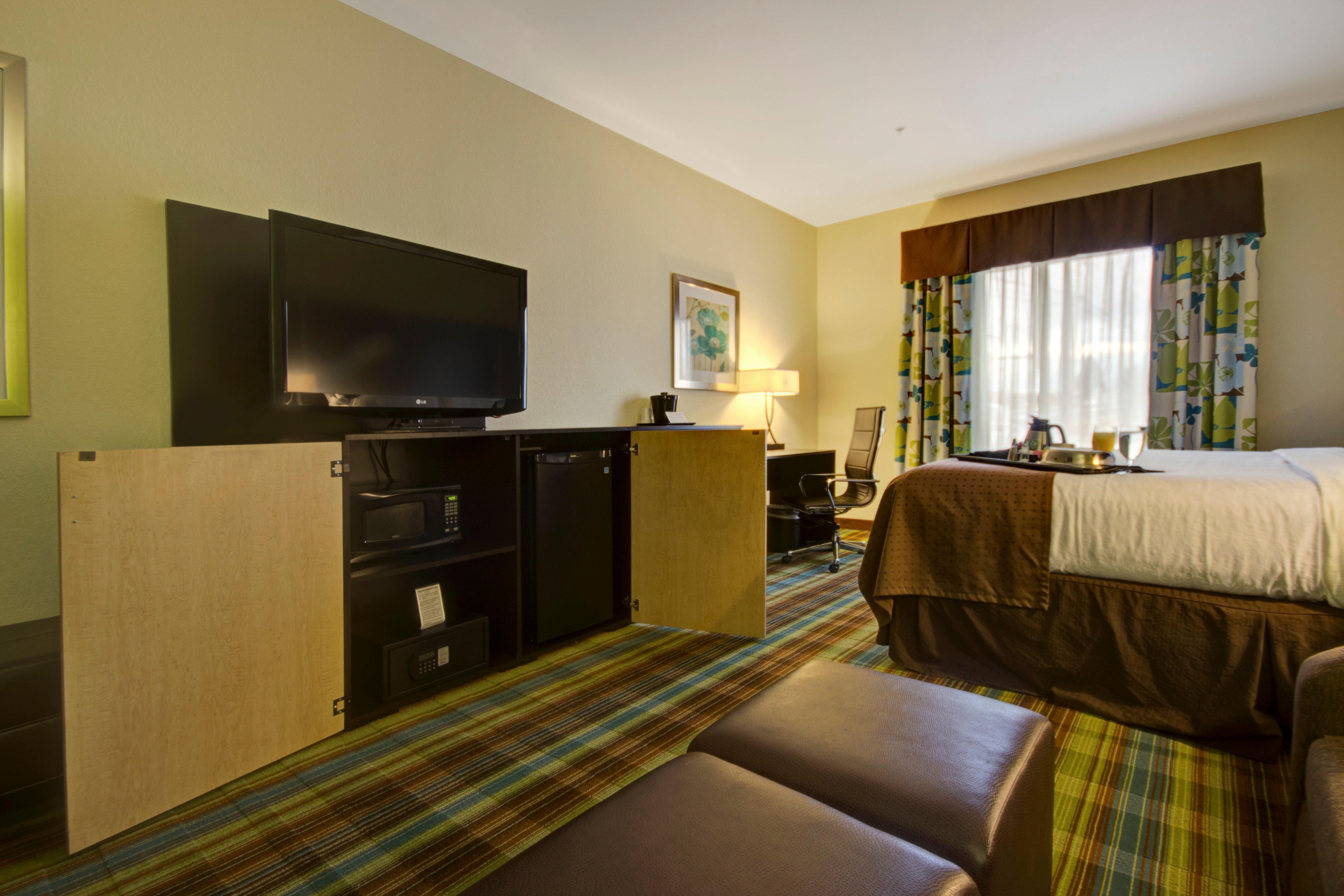 Holiday Inn Christiansburg Blacksburg By Ihg Zewnętrze zdjęcie